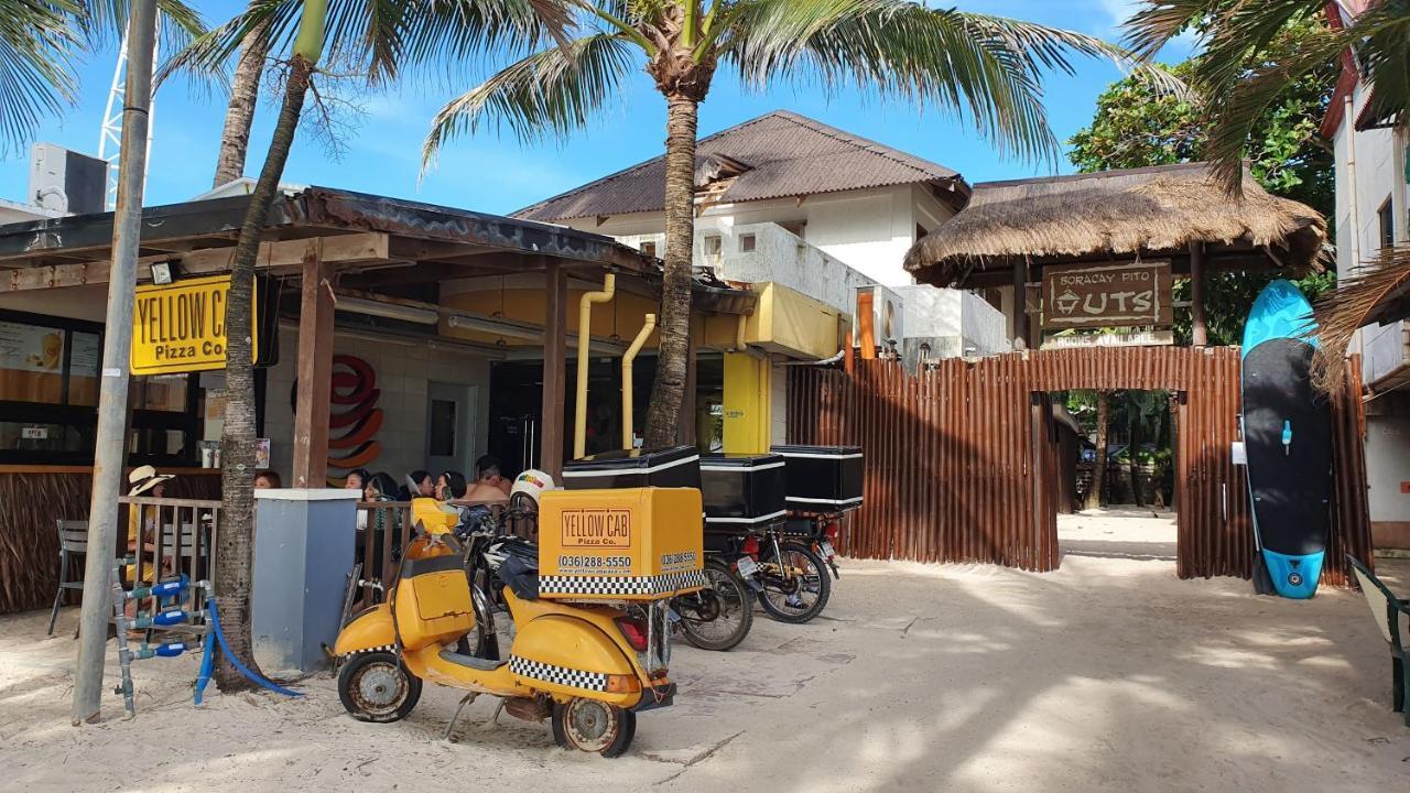 Готель Casitas De Boracay Manoc-Manoc Екстер'єр фото